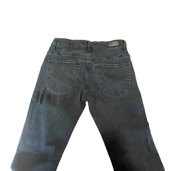 Kenneth Cole Slim Fit Straight Leg Dark Wash Black Mens Jeans 
Size:28X30 - Picture 5 of 10